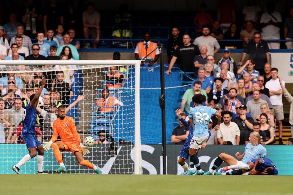 英超回顾：整活大赛！双蓝会成一边倒，瓜师傅技高一筹，曼城迈出争四第一步